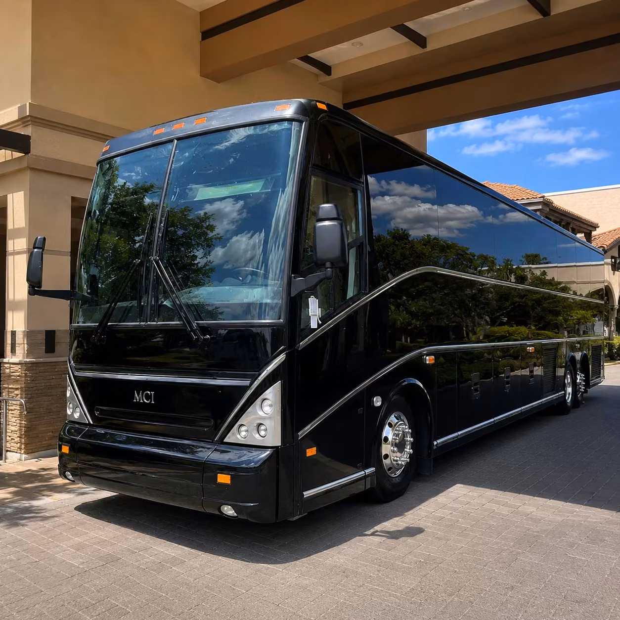 carrollton employee shuttle services for the dfw commute